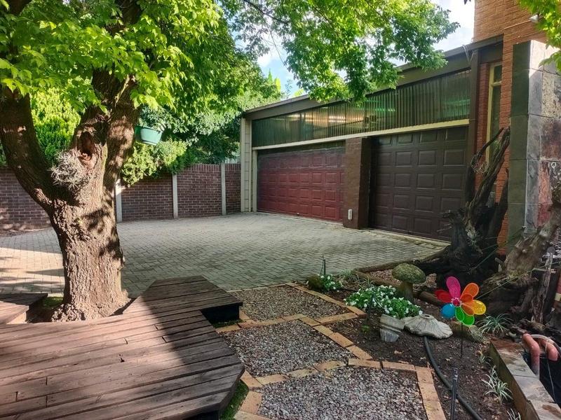 4 Bedroom Property for Sale in Suidrand Free State